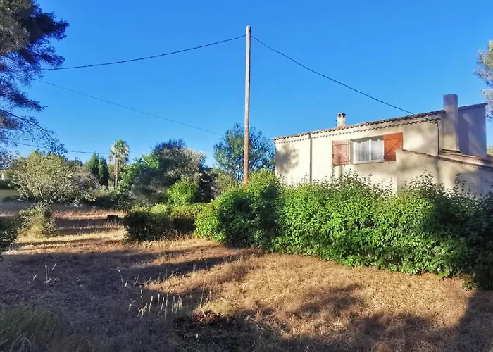 Les Muriers Semesterbostad *